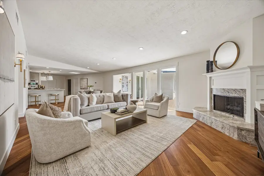 10103 Cliffwood Drive, Houston, TX 77035 - #2