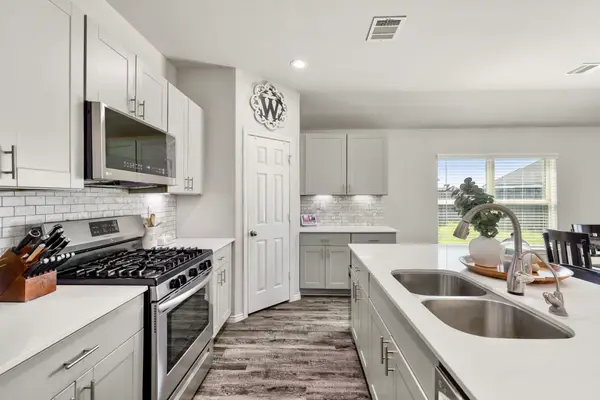 18714 Callalily Bloom Court, Tomball, TX 77377