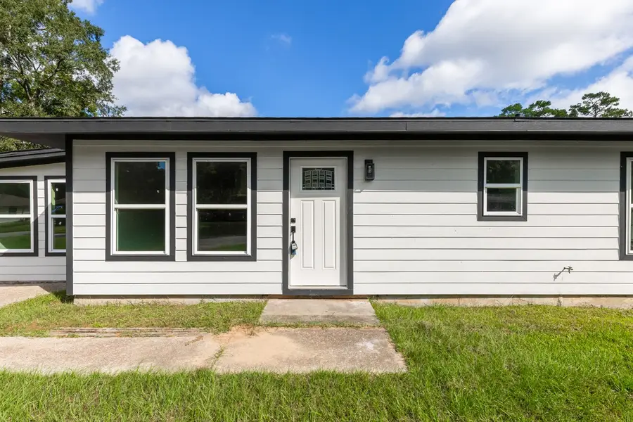 5260 Landry Lane, Beaumont, TX 77708 - Image #2