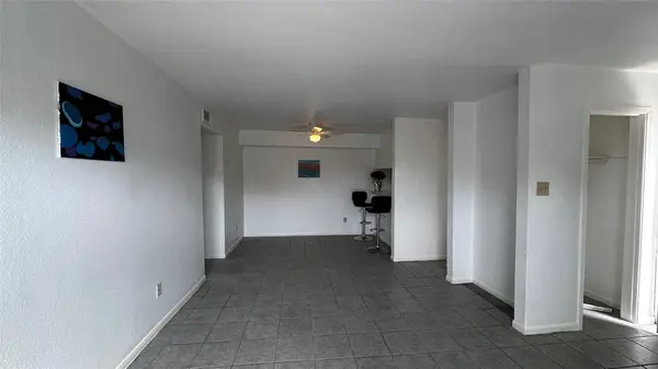 9090 S Braeswood Boulevard #89, Houston, TX 77074