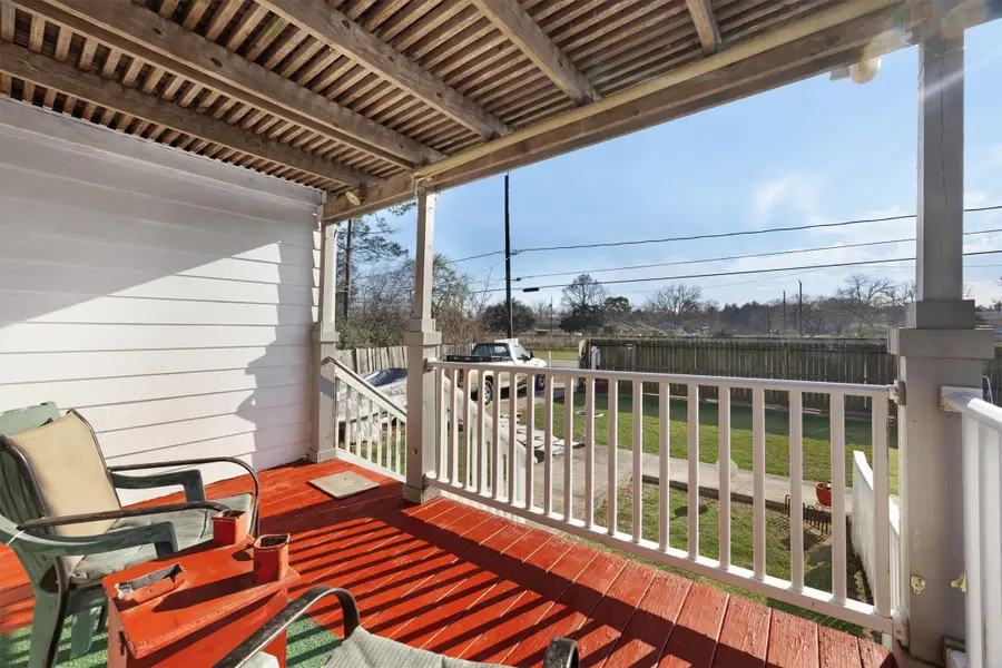 7018 N Martin Luther King Avenue, Hitchcock, TX 77563 - #2