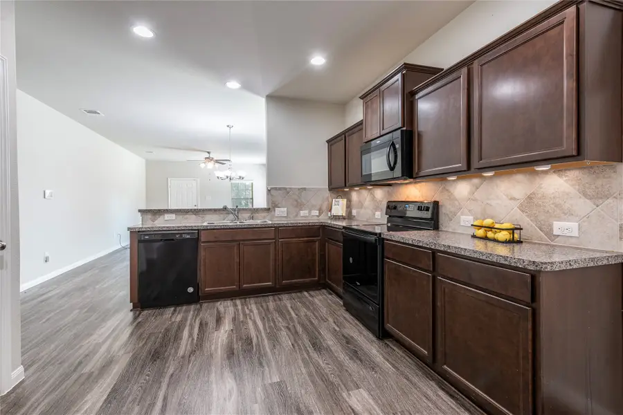 439 Fishhawk Way, Crosby, TX 77532 - Image #3