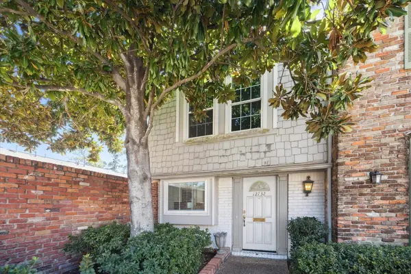 12732 Huntingwick Drive #69, Houston, TX 77024