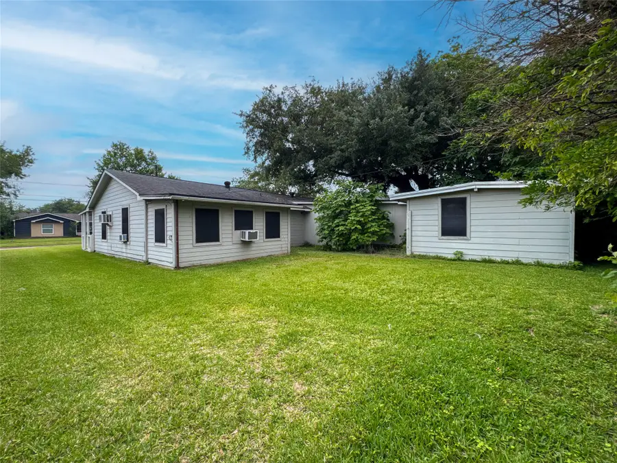 201 W 5th Street, Deer Park, TX 77536 - #3