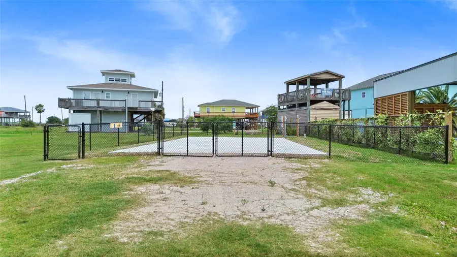 900 Salt Cedar Lane, Port Bolivar, TX 77650 - #3