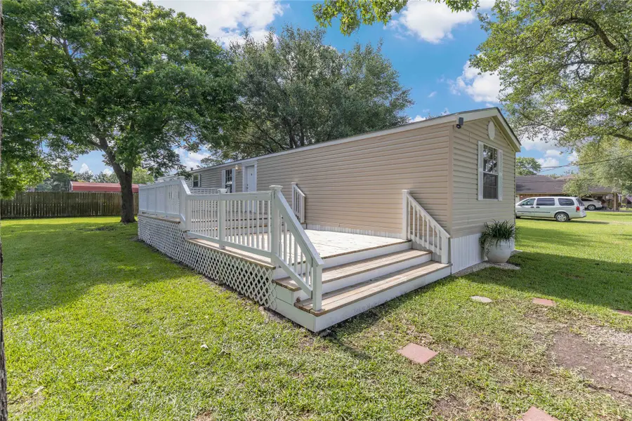 518 Elena Lane, Highlands, TX 77562 - #3