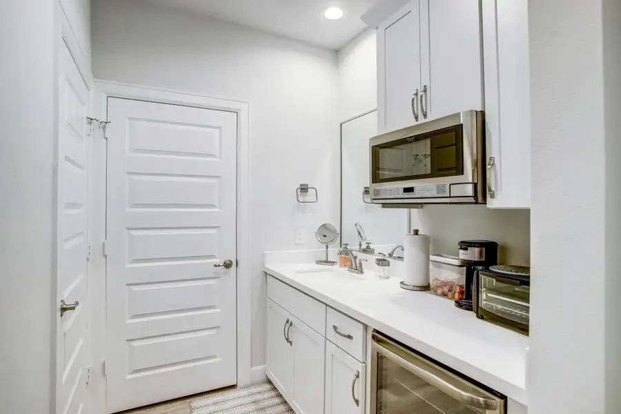 2804 Grand Fountains Drive #C, Houston, TX 77054 - Image #2