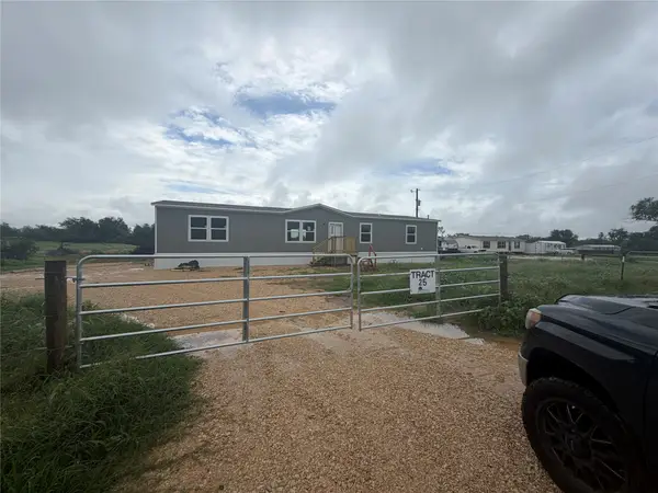 3031 Cr 124 Road, Floresville, TX 78114