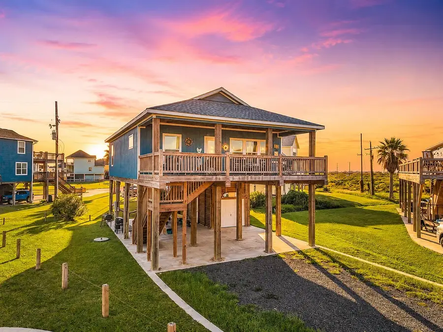3260 Hidden Gold, Crystal Beach, TX 77650 - #2