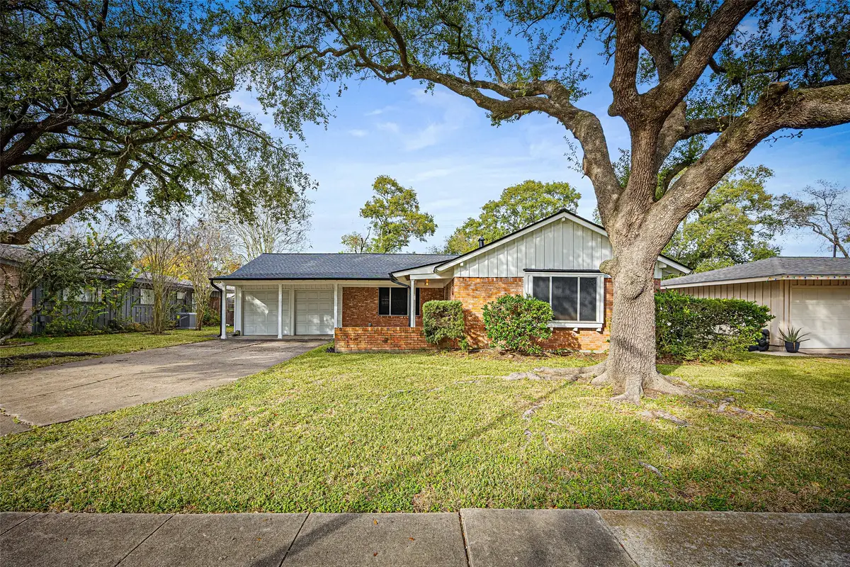 10319 Old Orchard Road, La Porte, TX 77571 - #1