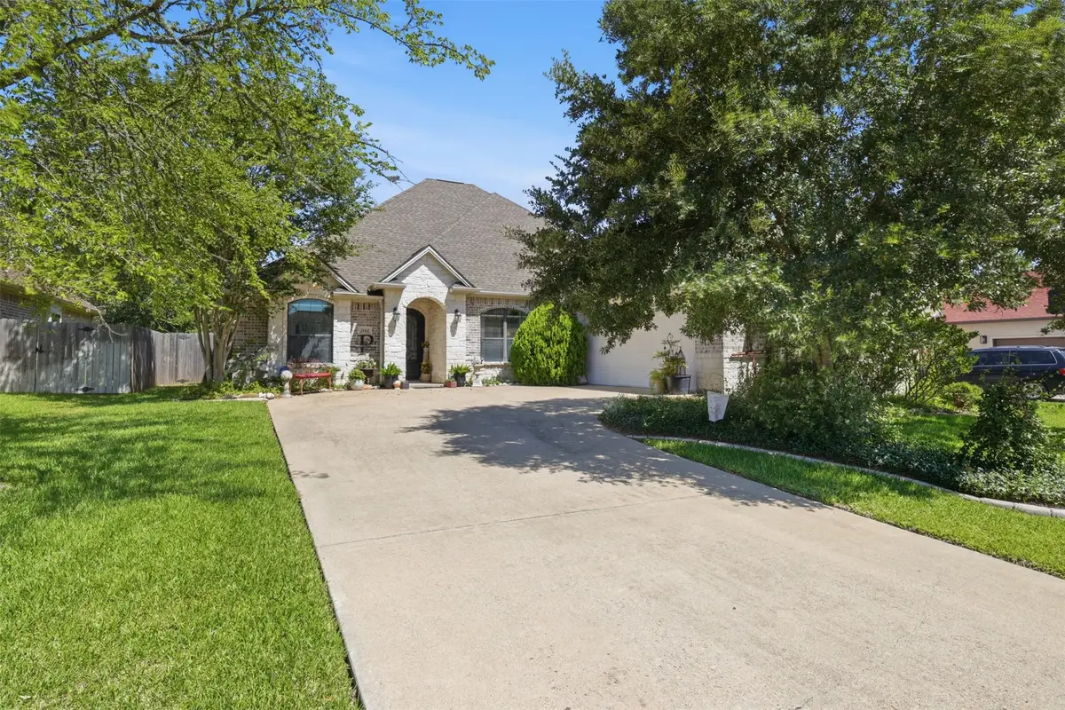 2446 Newark Circle, College Station, TX 77845 - #1