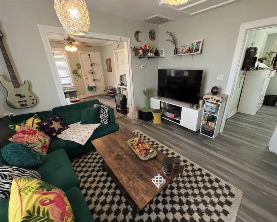 214 Palmyra Street, Houston, TX 77022 - #3