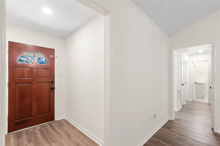 907 Avenue B, Sweeny, TX 77480 - #3