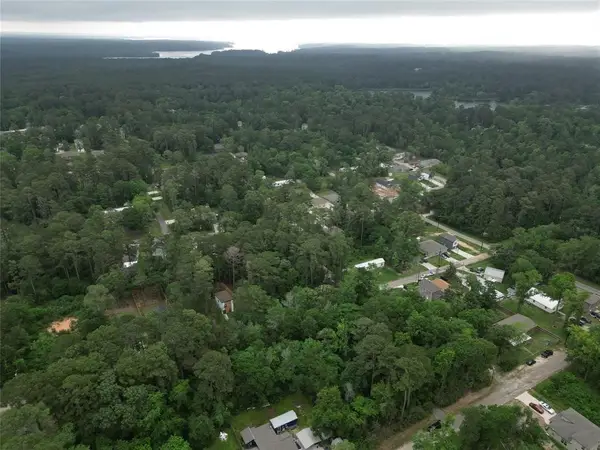 15707 Aspen Drive, Montgomery, TX 77356