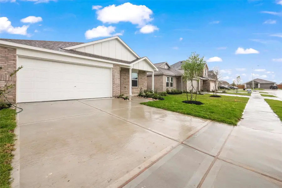 1522 Wisteria Peaks Court, Crosby, TX 77532 - Image #2