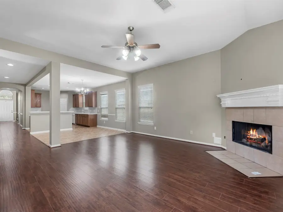 15826 Shoreline Terrace Drive, Houston, TX 77044 - #3