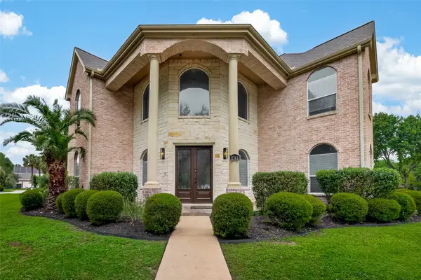 2702 Fort Caney Drive, Richmond, TX 77406