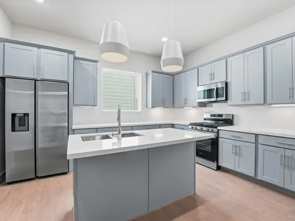 412 N Stiles, Houston, TX 77011