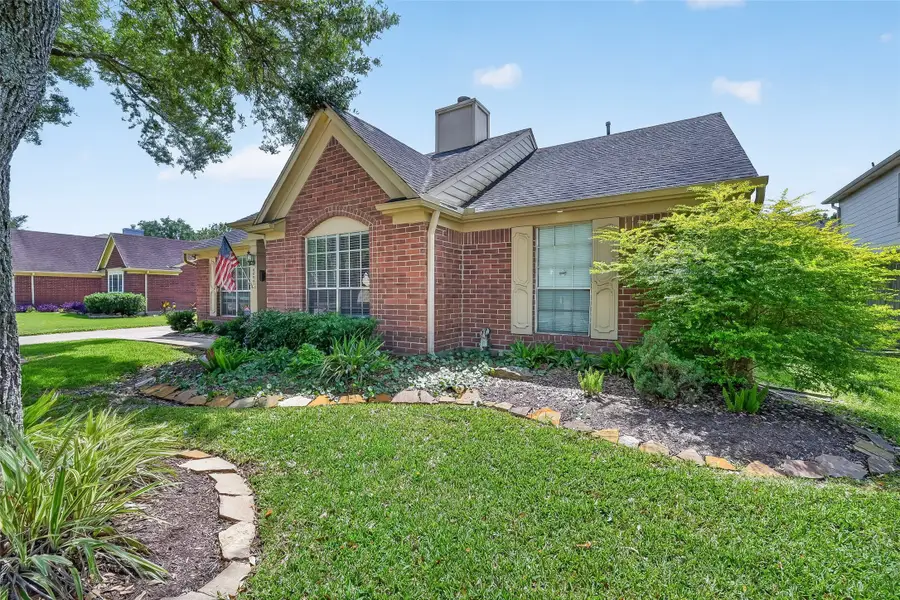 4004 S Dogwood Street, Pearland, TX 77584 - #3