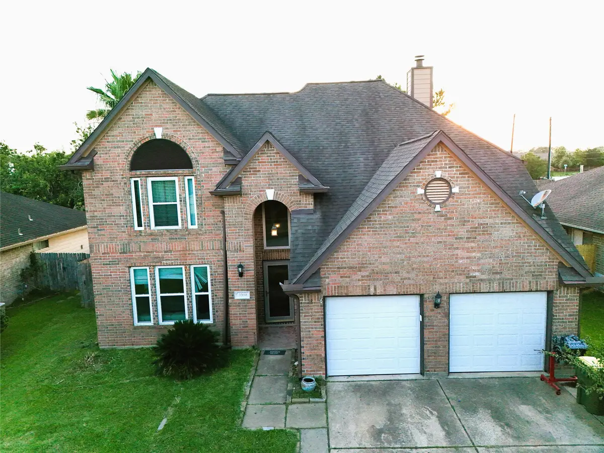 3504 Whitestone Drive, Pearland, TX 77584 - #1
