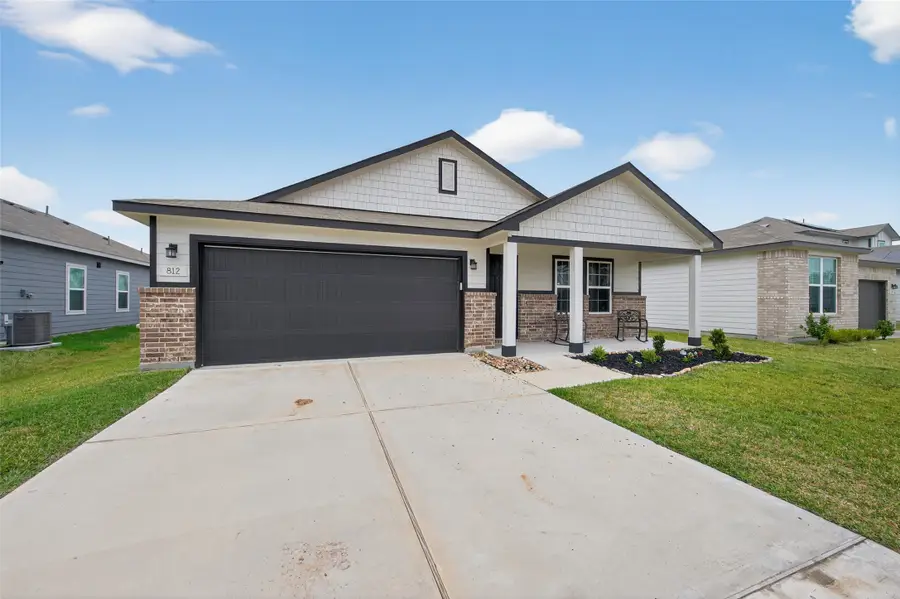 812 Brookside Drive, Dayton, TX 77535 - #2