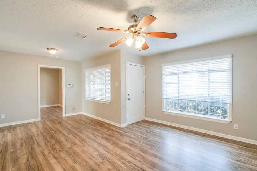 10201 Homestead Road, Houston, TX 77016 - #2