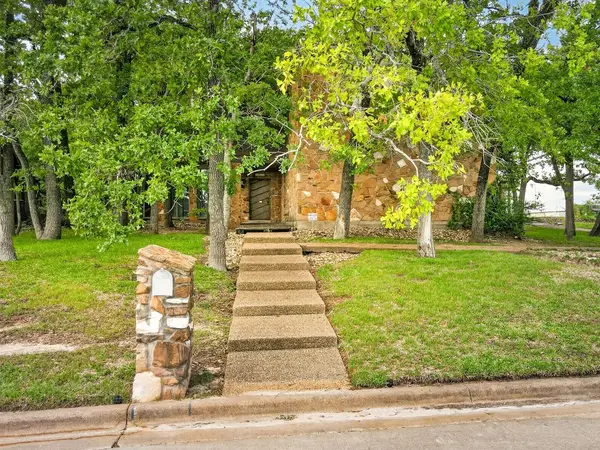 2911 Partridge Circle, Bryan, TX 77802