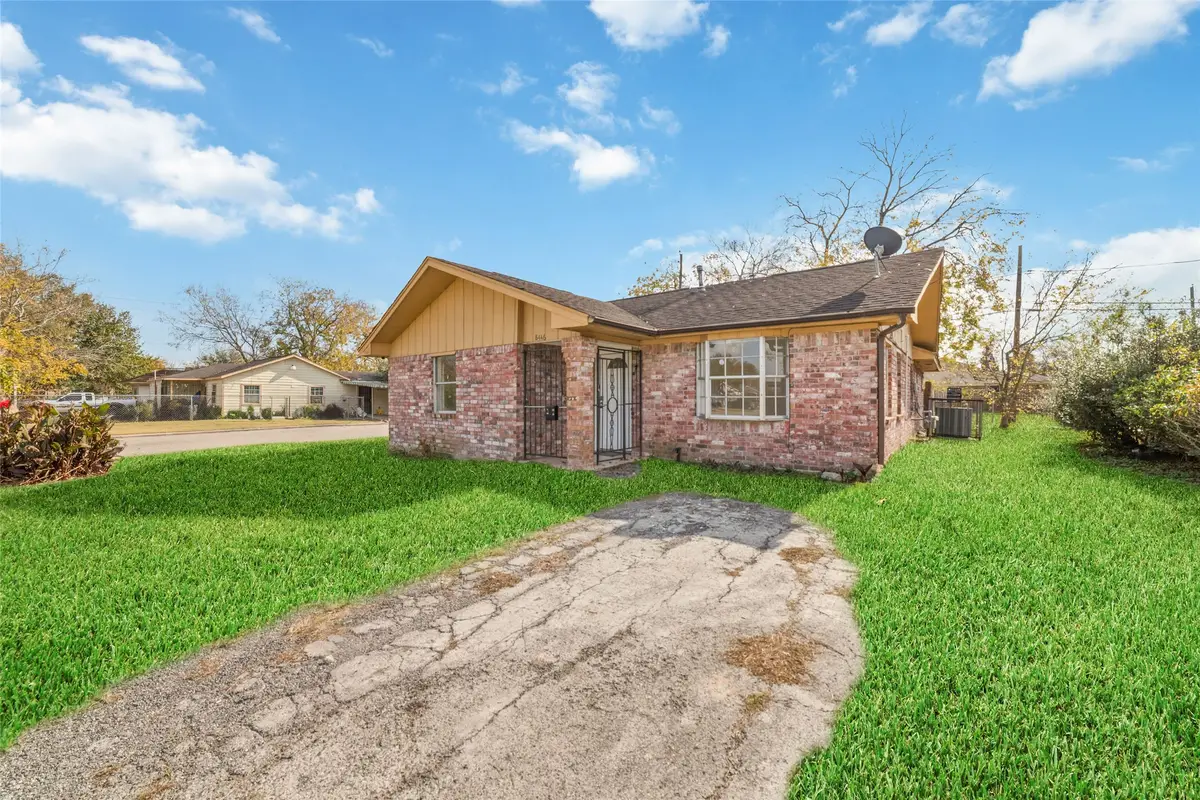 8446 Norvic Street, Houston, TX 77029 - Image #1
