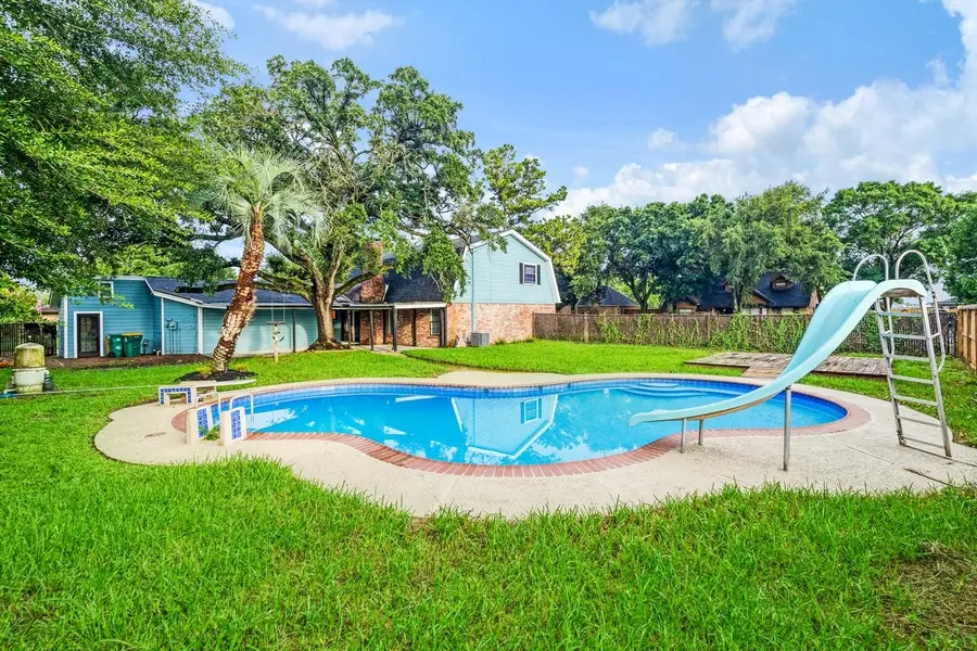 2207 S Palm Court, Pasadena, TX 77502 - #3