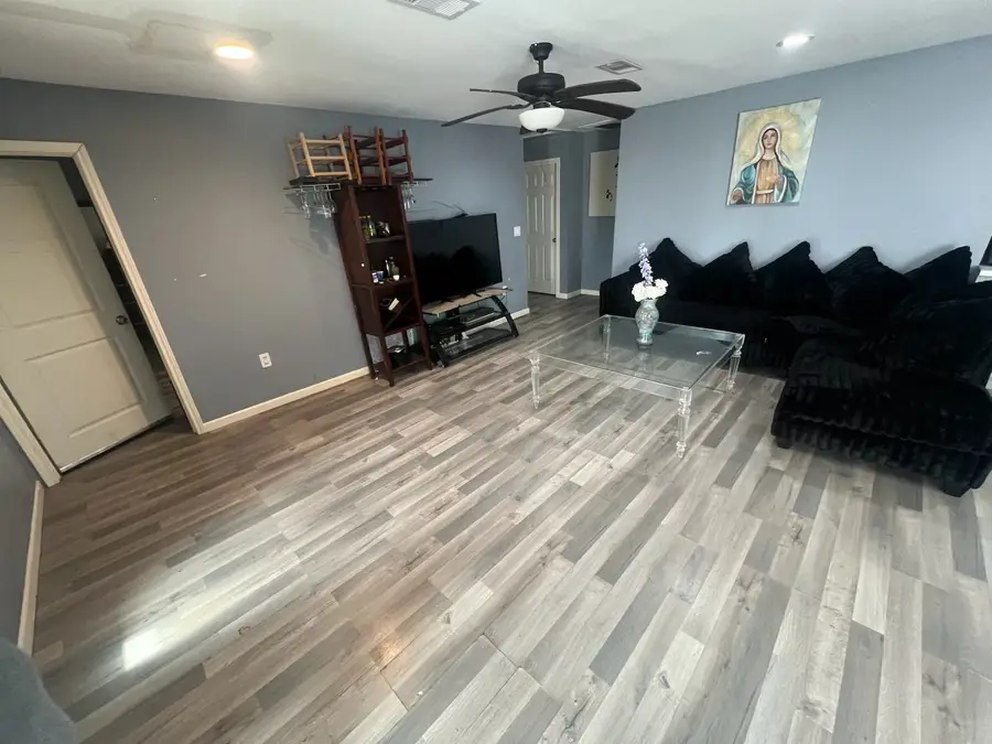 221 Calloway Street, Houston, TX 77029 - #2