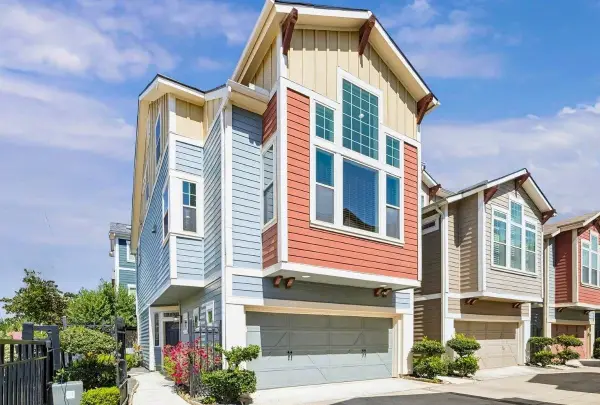 734 Nicholson, Houston, TX 77007