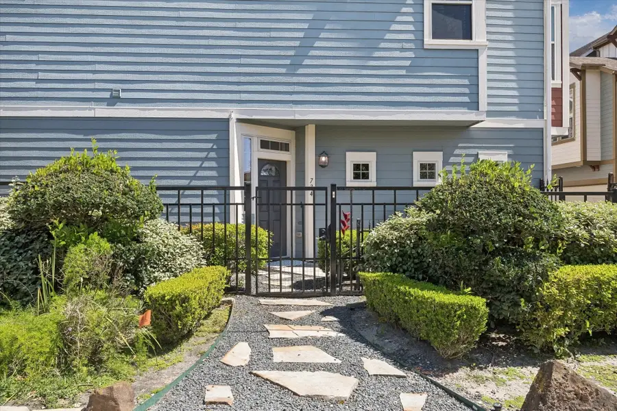 734 Nicholson, Houston, TX 77007 - #3