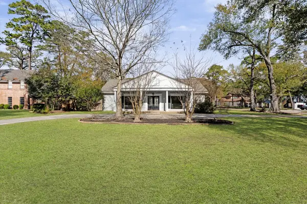 6402 Fawnwood Drive, Spring, TX 77389