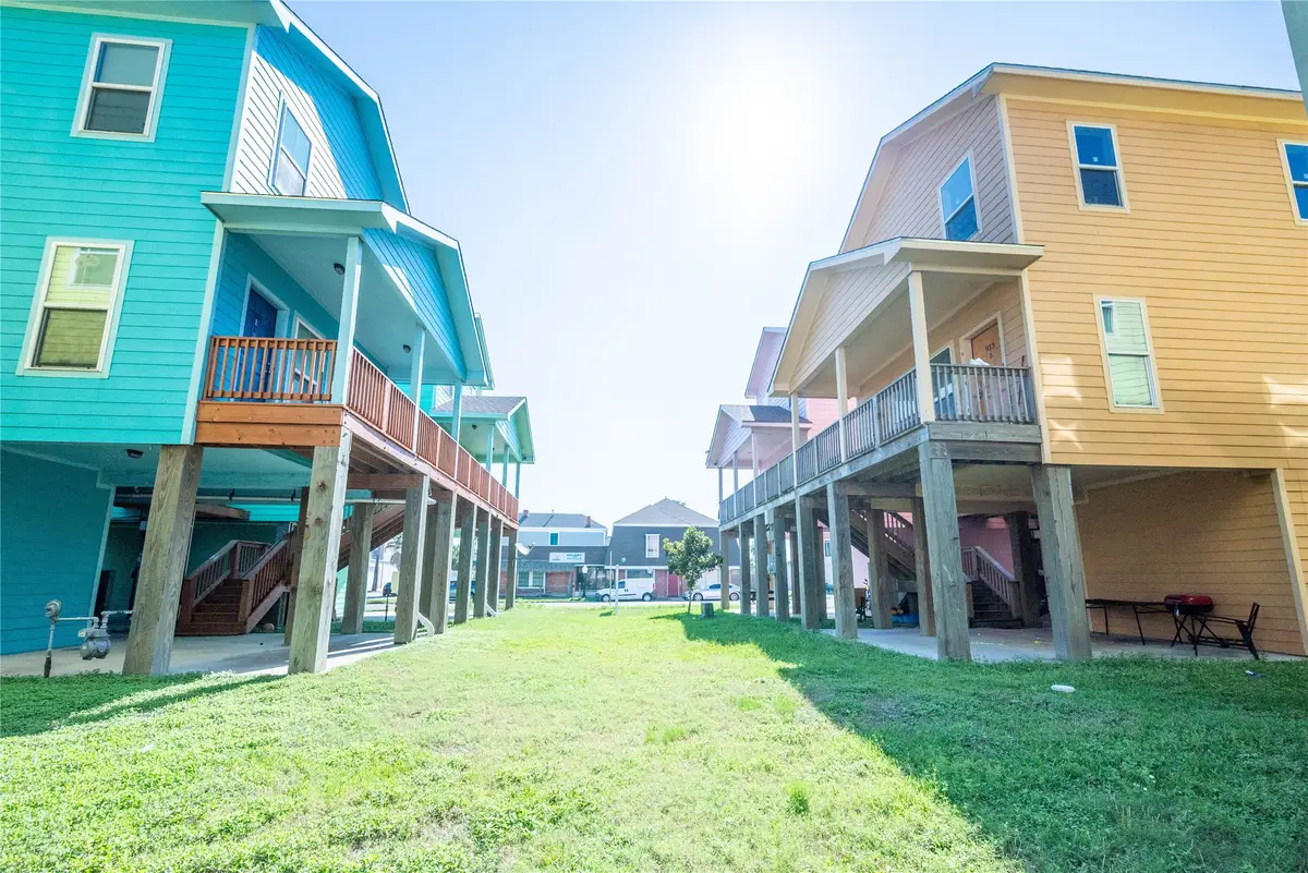 913 Moody Avenue, Galveston, TX 77550 - #1