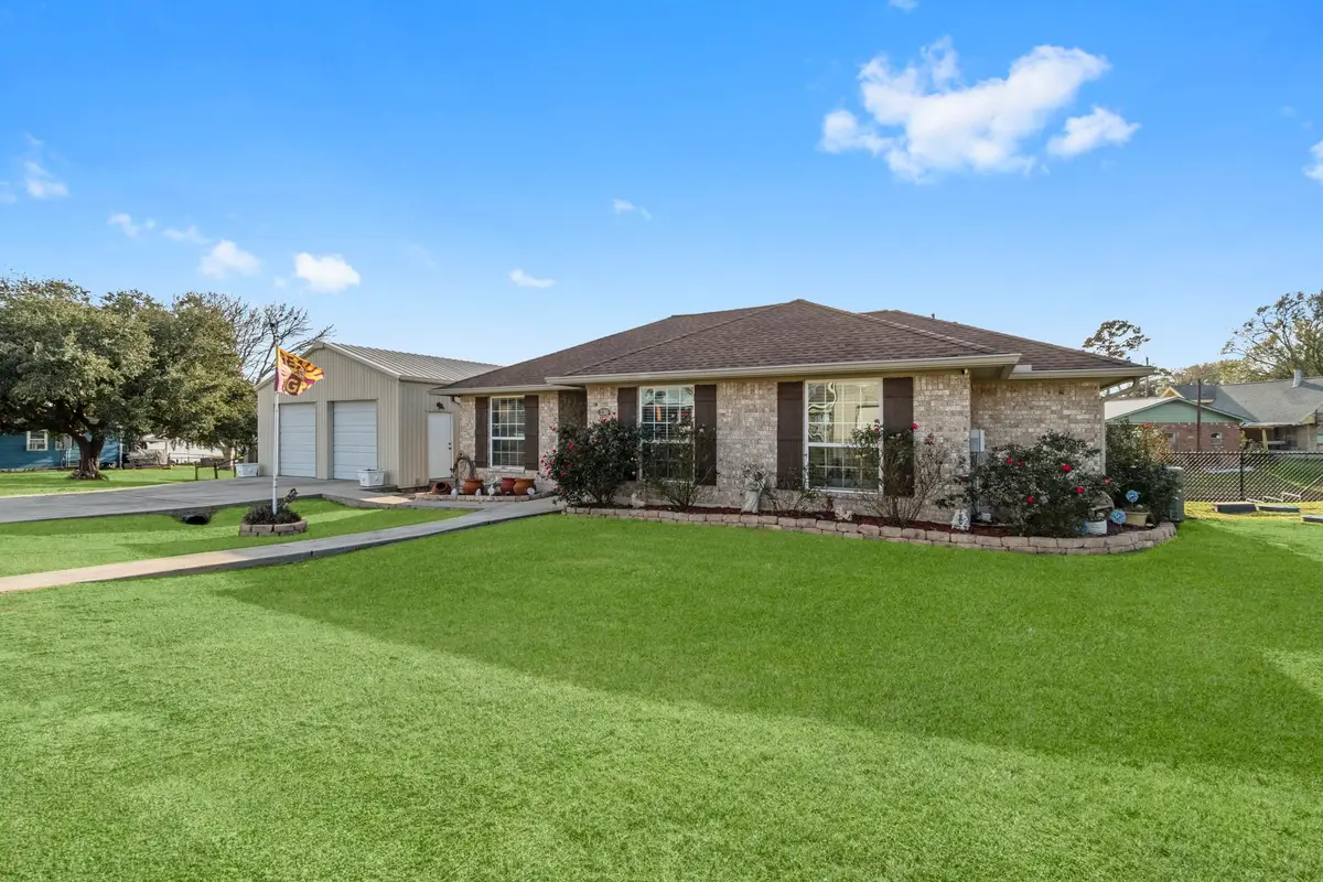 330 Crestmont Street, Point Blank, TX 77364 - #1