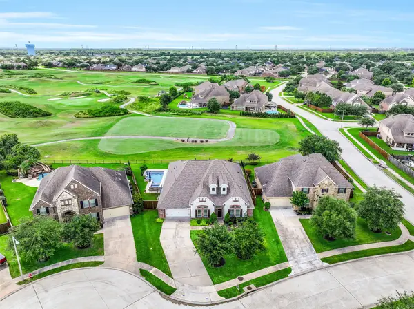 2614 Holbrook Springs Lane, League City, TX 77573