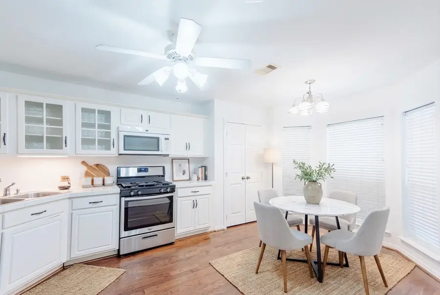 32002 Sue Lane, Pinehurst, TX 77362 - Image #3