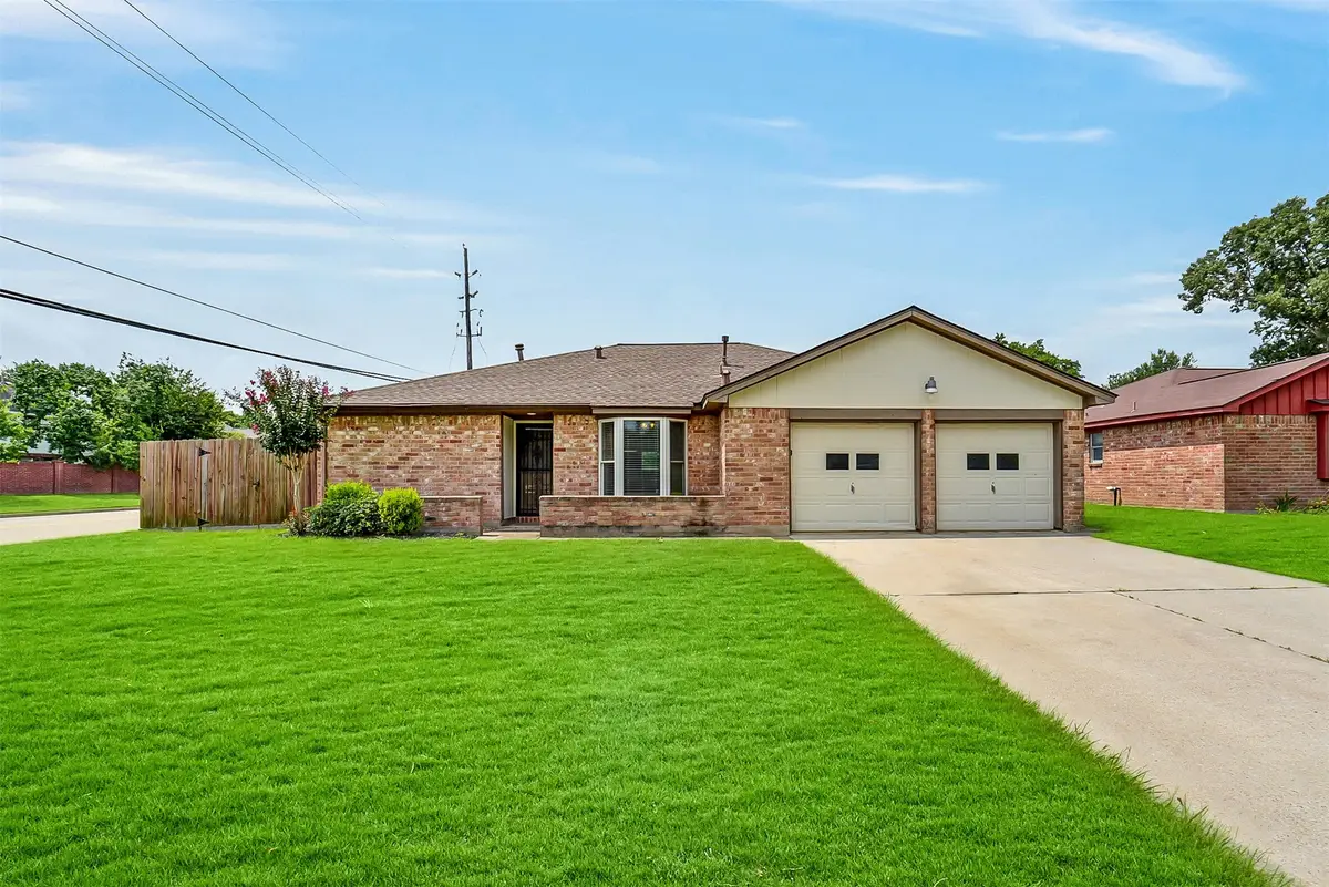 5303 Lincoln Green Drive, Katy, TX 77493 - #1