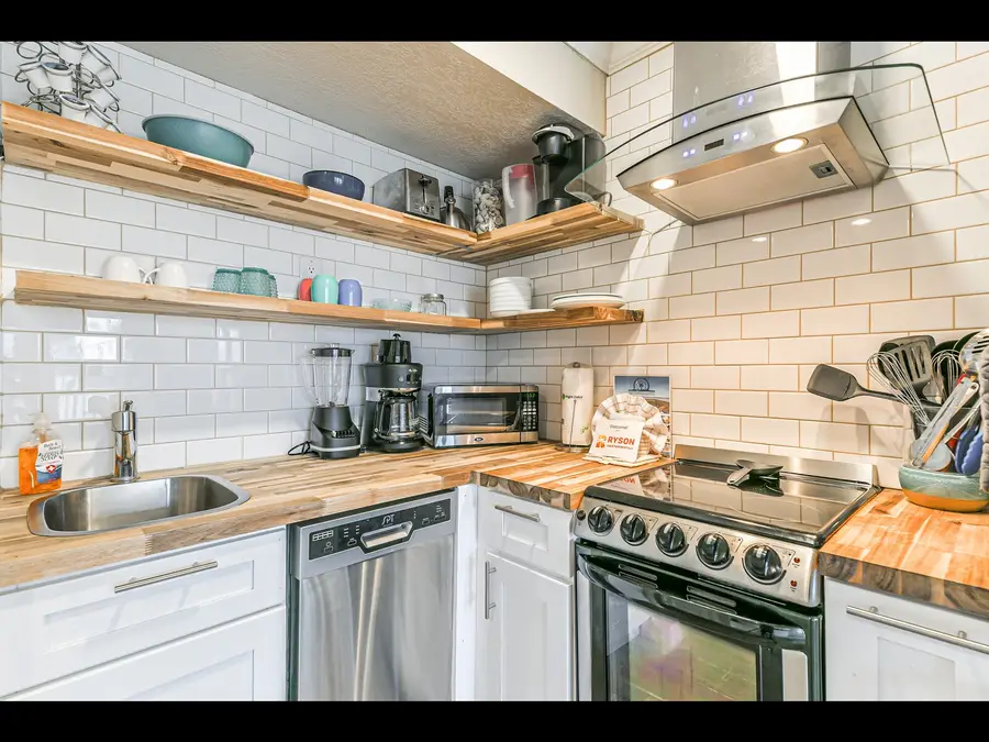6300 Seawall Boulevard Boulevard, Galveston, TX 77551 - #2