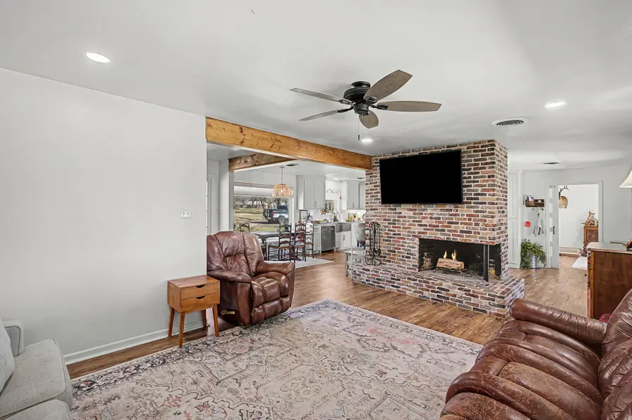 443 E Reunion Street, Fairfield, TX 75840 - #3