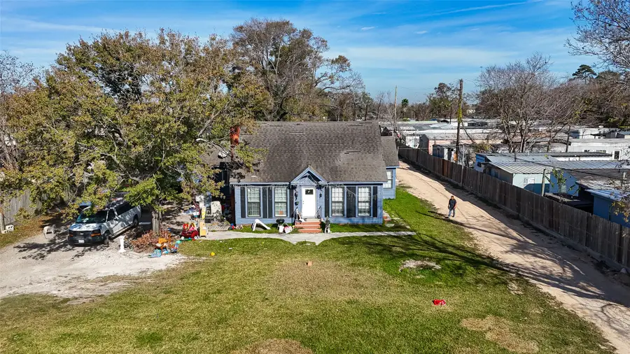 15627 Market Street, Channelview, TX 77530 - Image #2