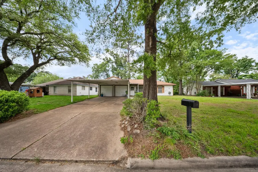 9215 Linda Vista Rd, Houston, TX 77078 - #3