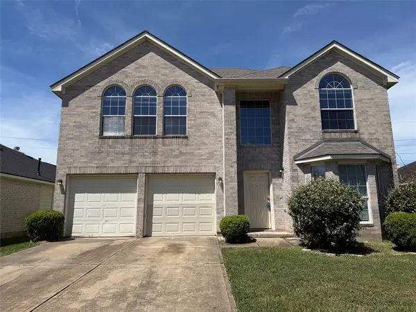 2226 Dawn Shadow Way, Fresno, TX 77545