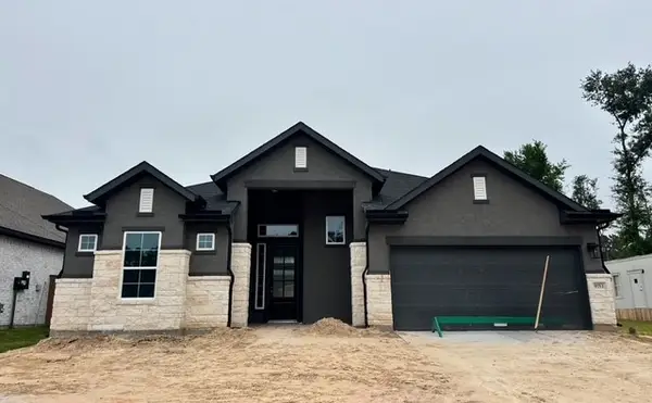9753 Roaring River Falls, Porter, TX 77365