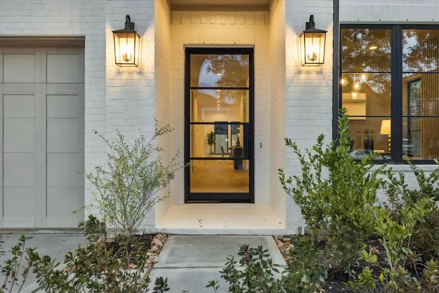 910 W 41st Street, Houston, TX 77018 - Image #3