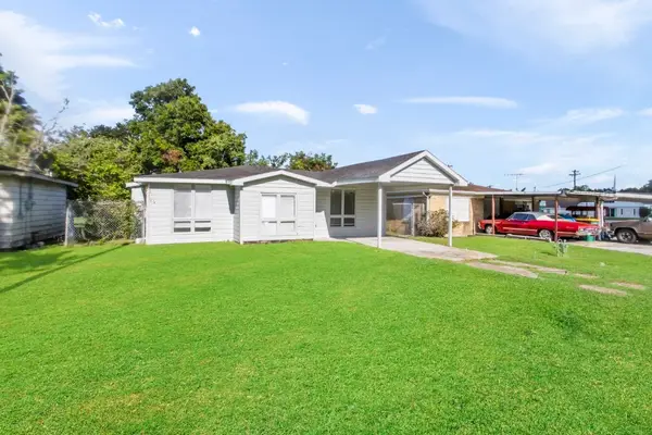 208 Preston Street, La Marque, TX 77568