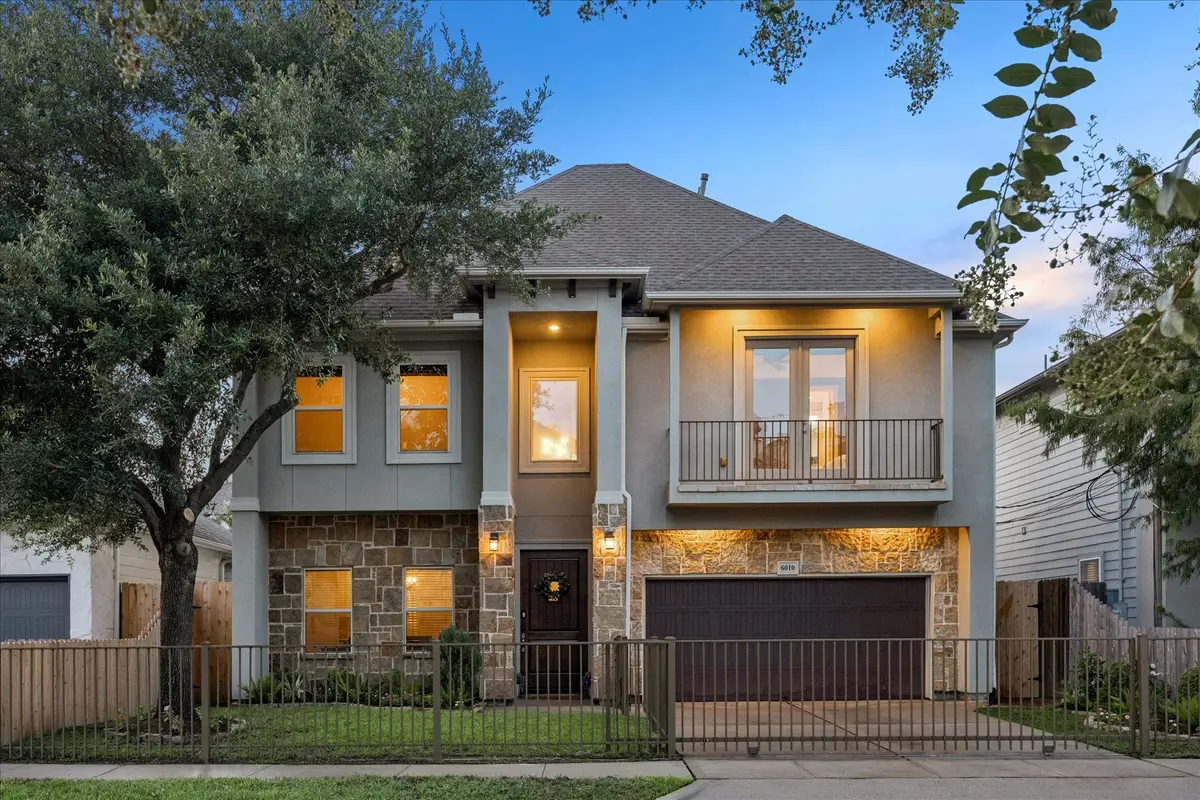 6010 Tyne Street, Houston, TX 77007 - #1