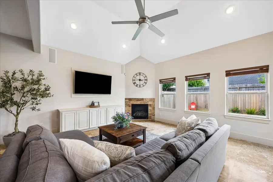 6010 Tyne Street, Houston, TX 77007 - #2