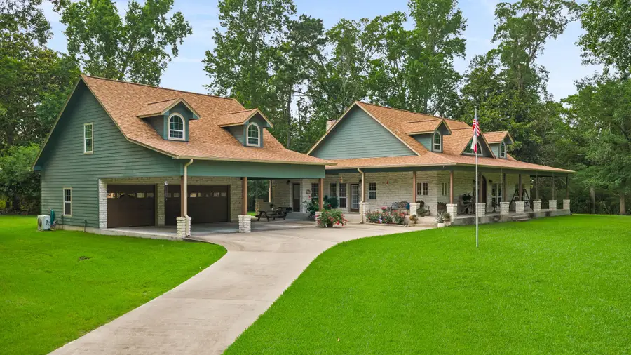 375 Crestview Drive, Livingston, TX 77351 - #2
