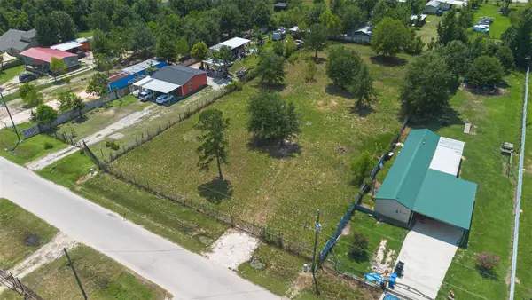 2425 County Road 3479b, Cleveland, TX 77327